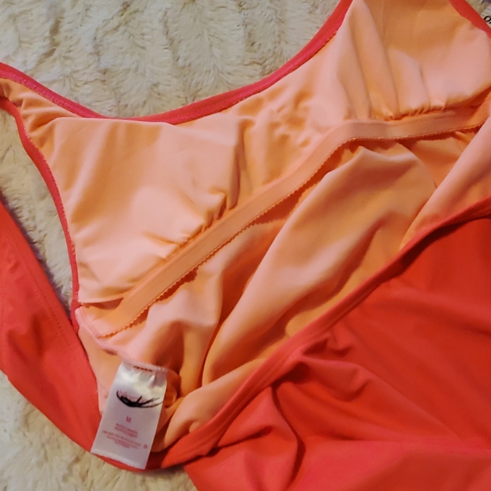 💥$10💥NWOT bathing suit - Picture 5 of 6